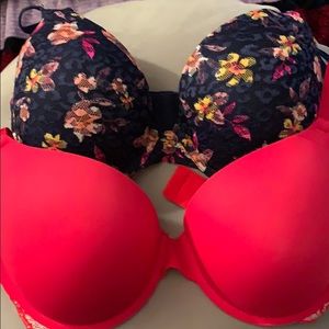 VS pink 4 bras bundle for kmichael